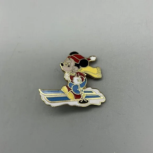 Vintage Walt Disney Productions Mickey Mouse Skiing Pin 27mm Enamel Multicolor - Picture 3 of 12